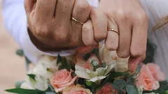 パートナーが結婚指輪をしていない場合の意味と、それが完全に普通である場合